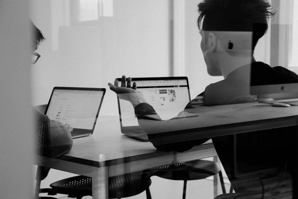 APIs, Integrações e Automações